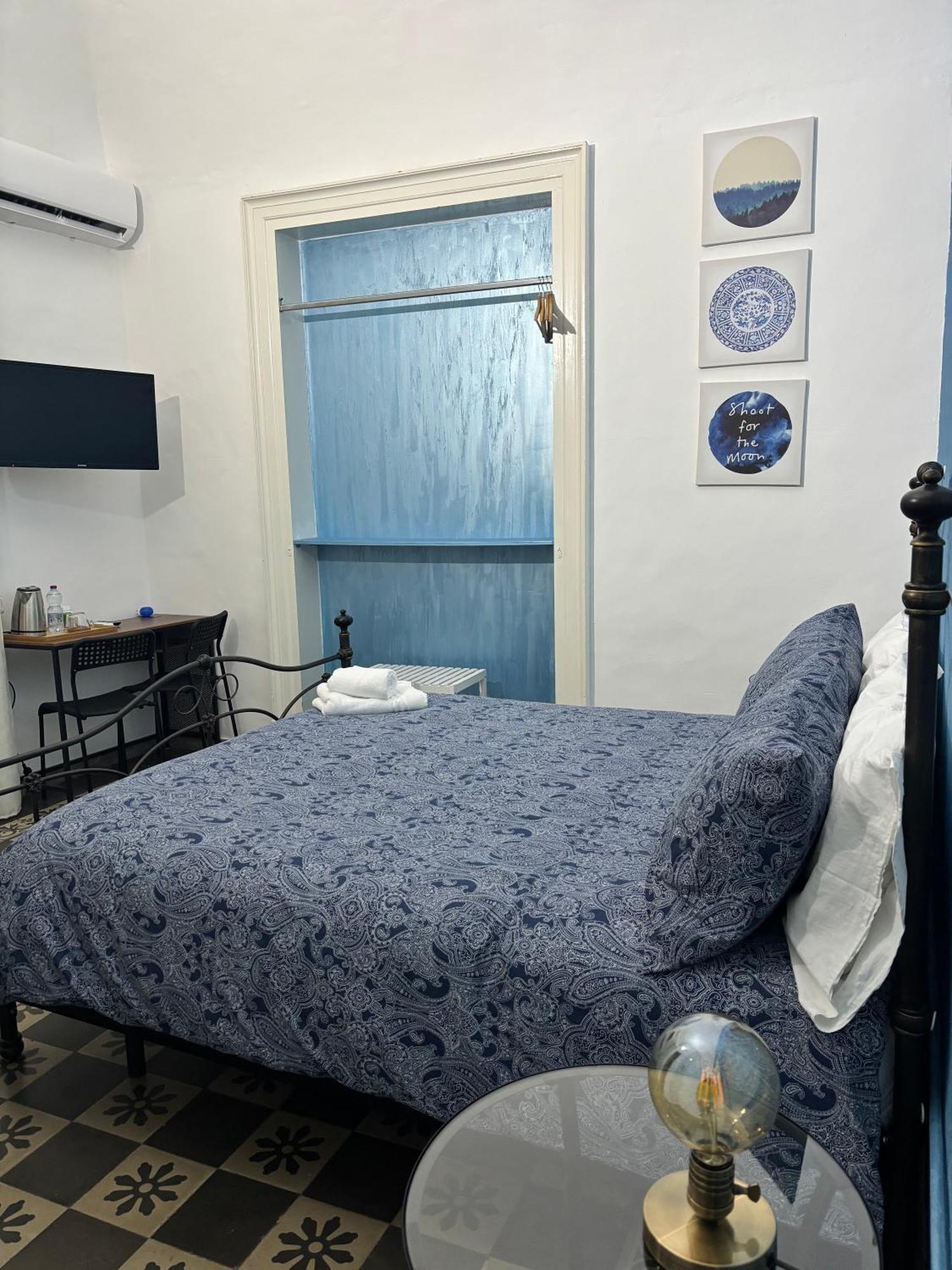 Il Teatro Rooms Aeroporto di Catania Fontana Rossa Esterno foto